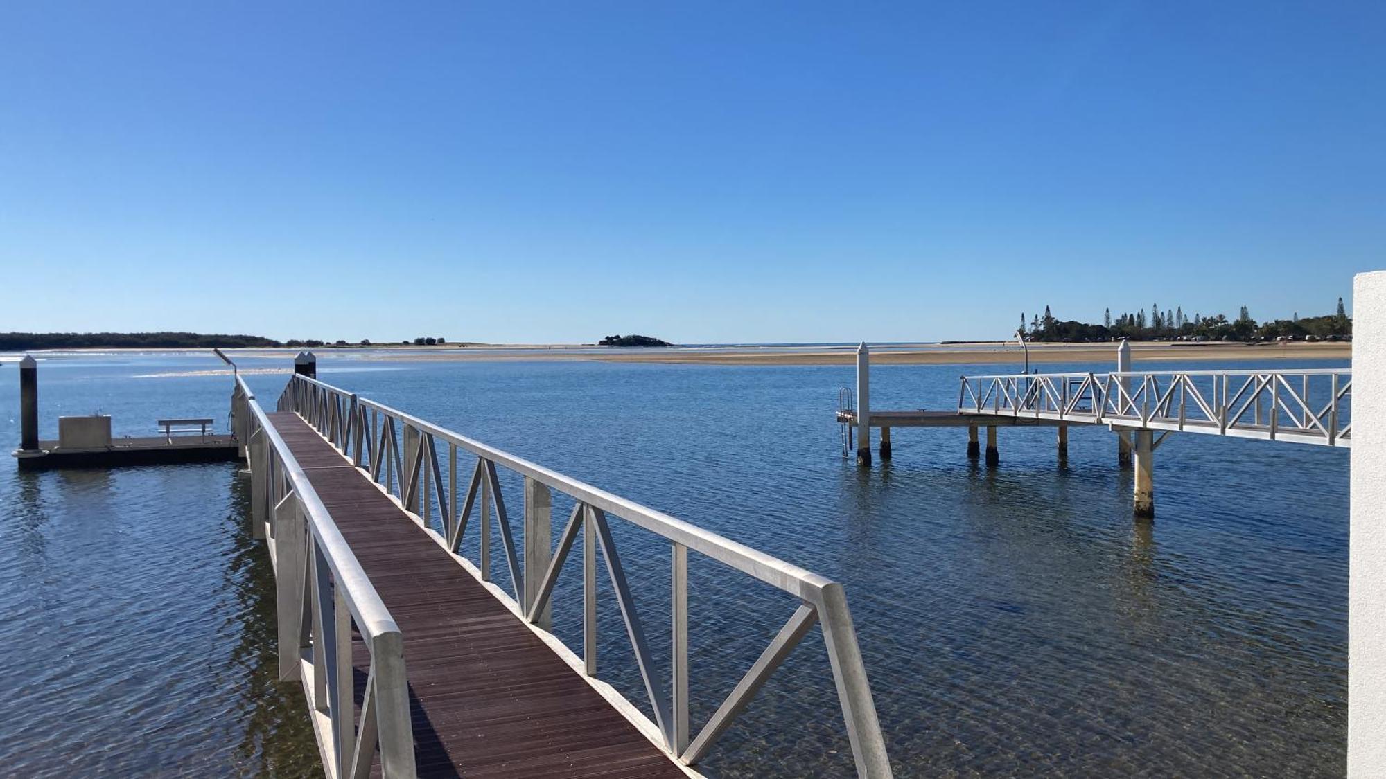 Waves Maroochy River Maroochydore Exteriör bild